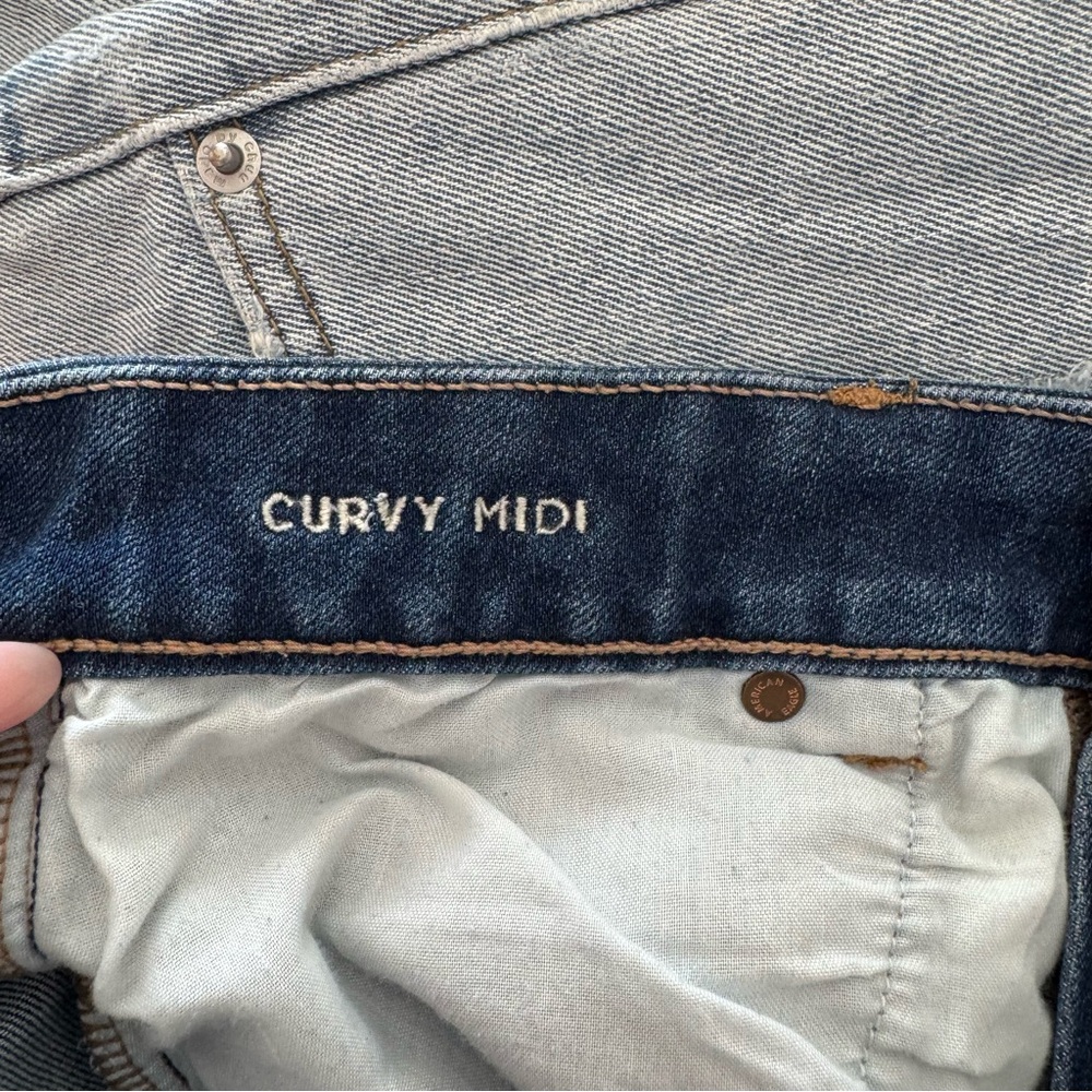 American Eagle Dream Curvy Denim Midi 90s Short Mid Length Spring Summer Size 6 - Picture 4 of 5